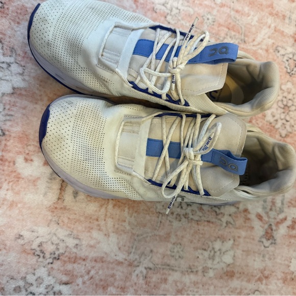 Woman’s on cloud nova - Picture 2 of 8